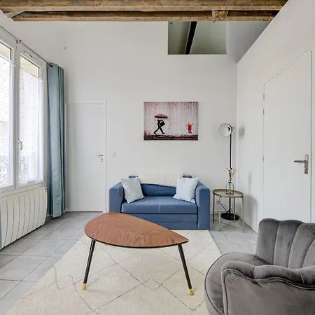 Spacious And Bright In